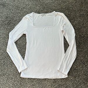 Chic White Long Sleeve Blouse